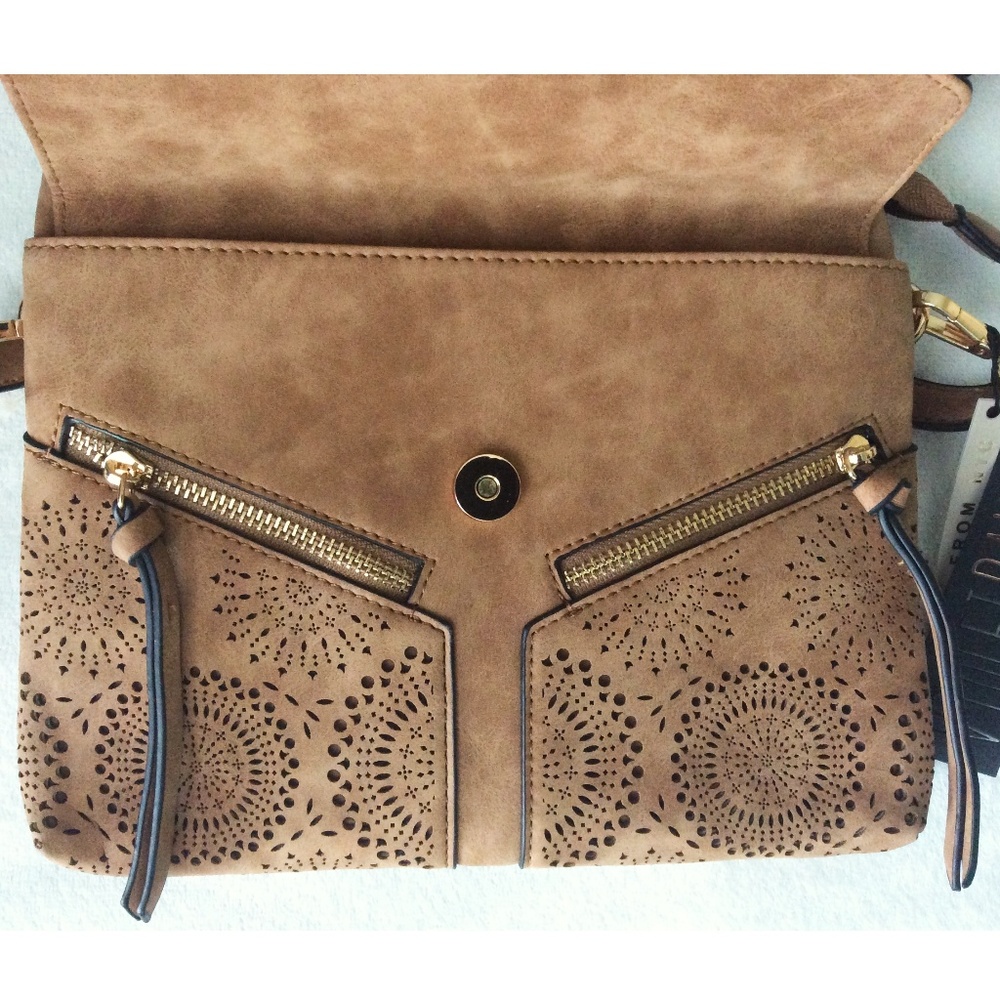 VIOLET RAY Cognac Crossbody Bag - Picture 7 of 8